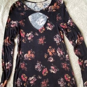 Womens Daytrip Floral Long Sleeve Tunic